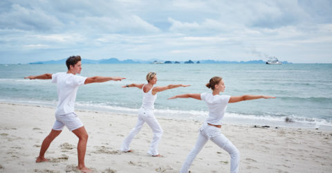 Activities_20_Yoga-on-Beach